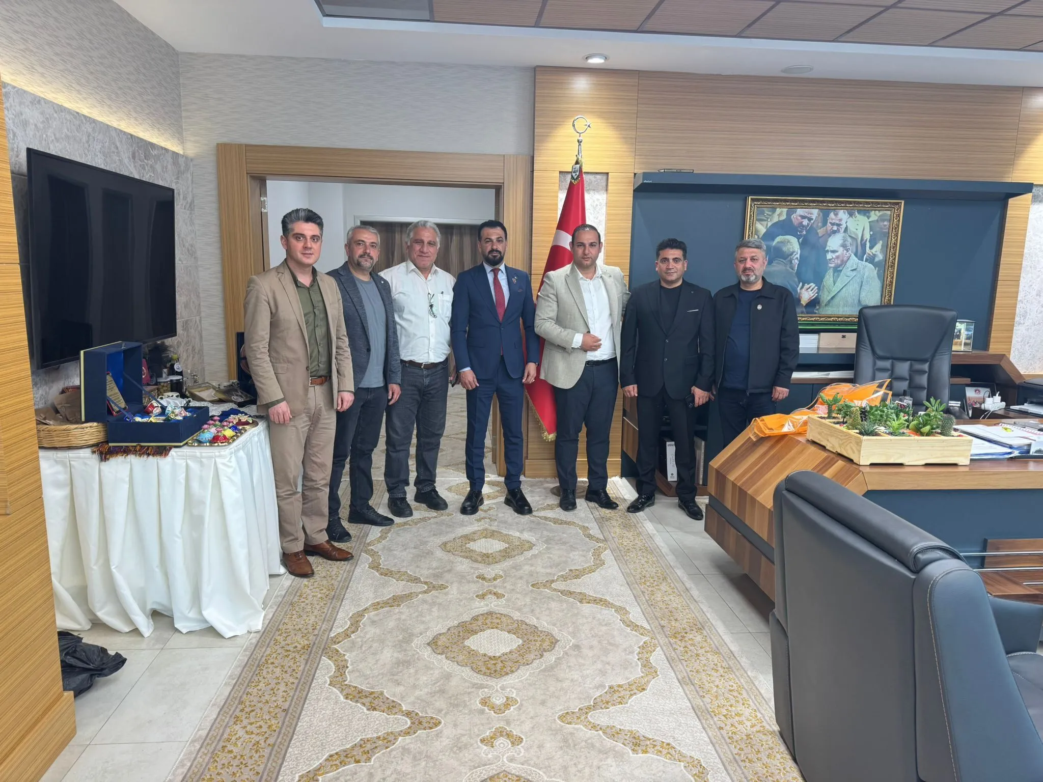 GENEL BAŞKANIMIZ ve KİLİS ŞUBEMİZDEN KİLİS BELEDİYE BAŞKANINA ZİYARET.